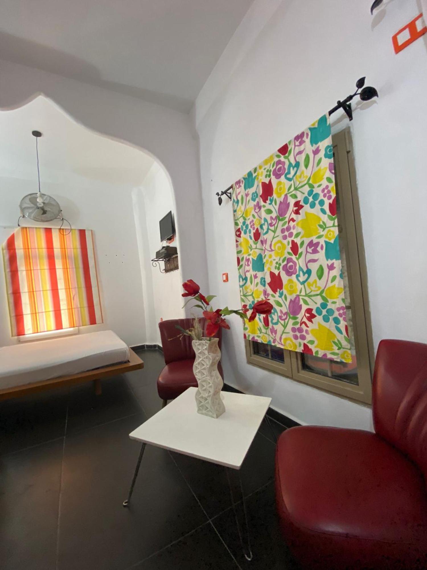 Hostal Valencia - Private Room With Bathroom Chefchaouen Kültér fotó