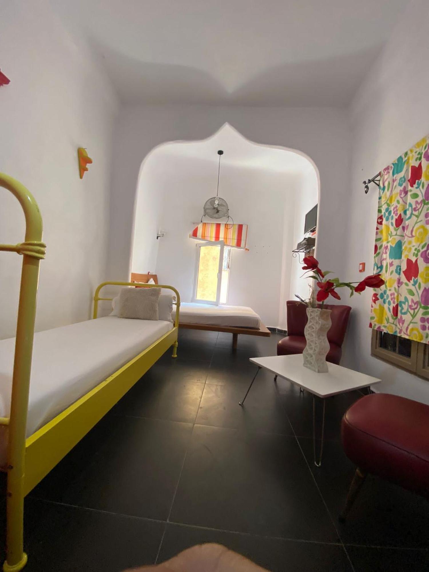 Hostal Valencia - Private Room With Bathroom Chefchaouen Kültér fotó