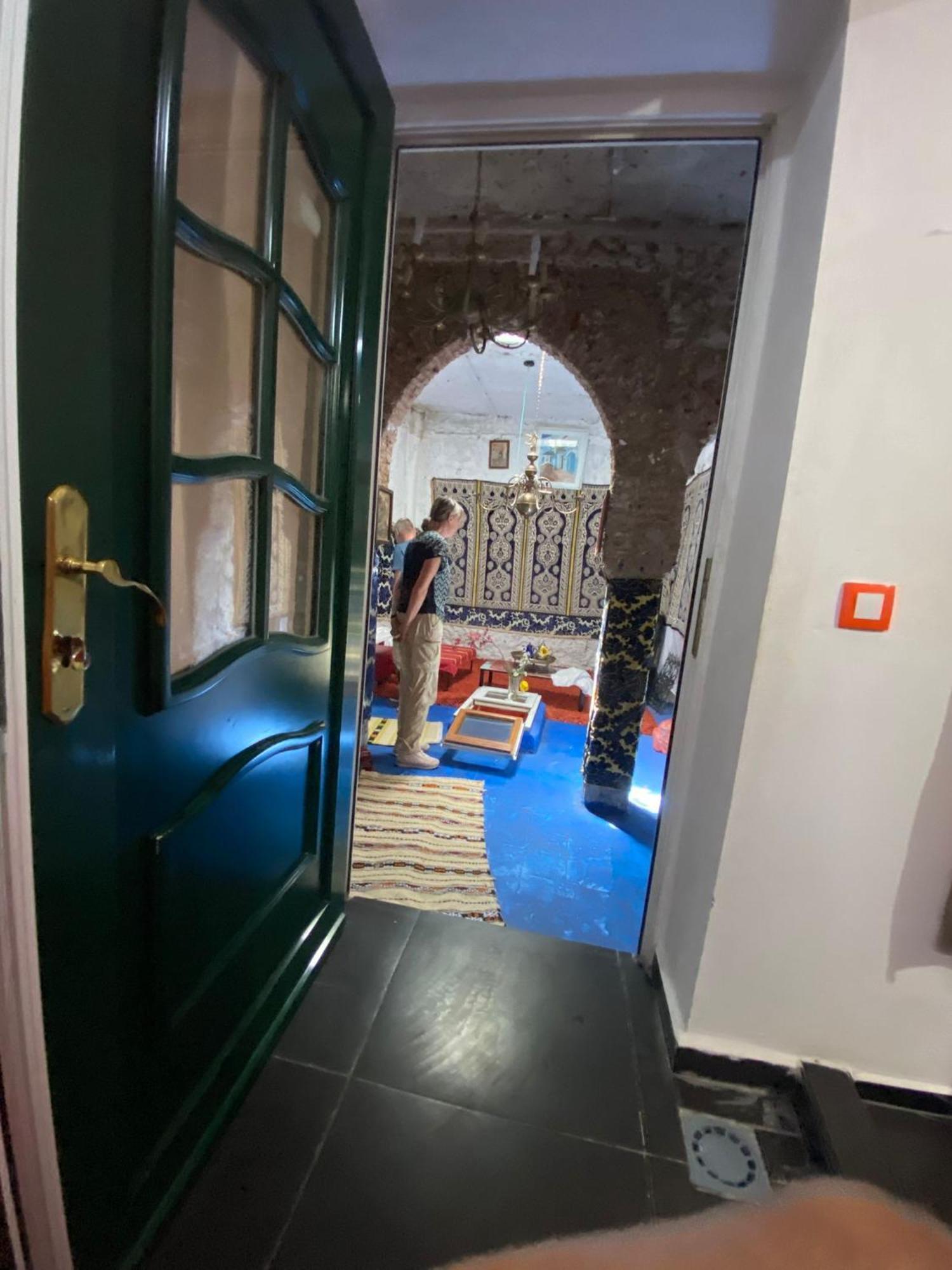 Hostal Valencia - Private Room With Bathroom Chefchaouen Kültér fotó